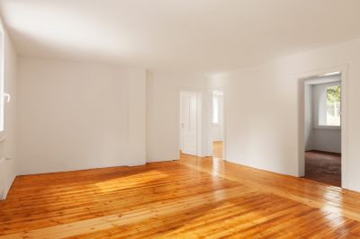 Cabin Floor Refinishing in Overland Park, KS